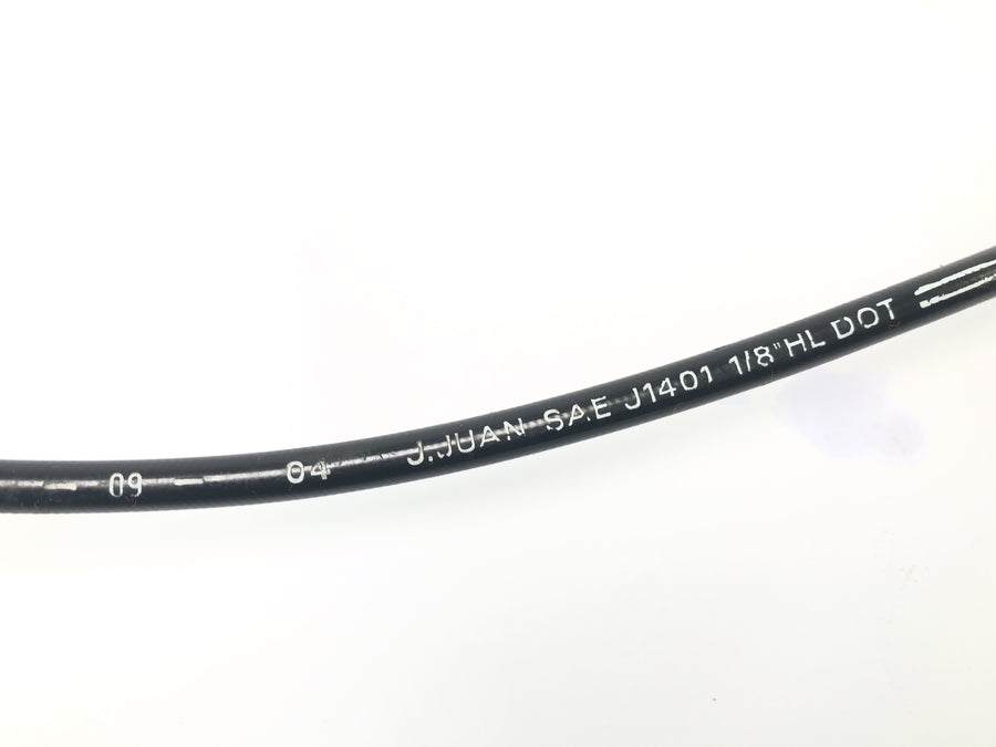 Triumph Sprint ST 1050 [2005] - brake line at the front