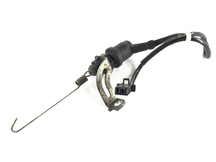 Yamaha YZF 750 R 4HN [1996] - Brake light switch at the back