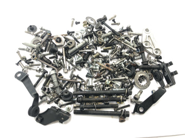 Triumph Tiger 955i 709EN [2003] - remaining parts and screws mixed lot of small parts