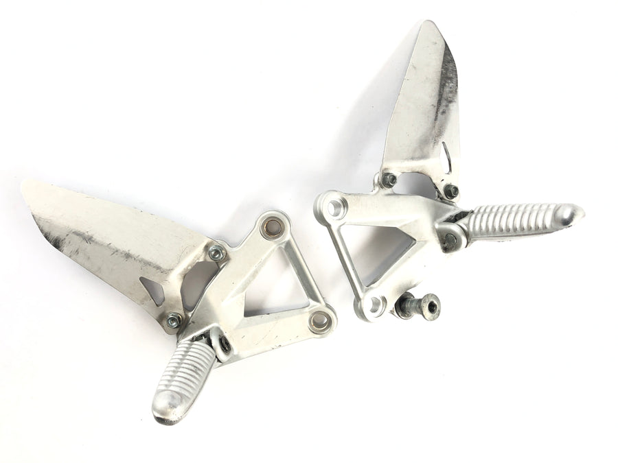Ducati 1098 S H7 [2009] - driver's footrests left and right