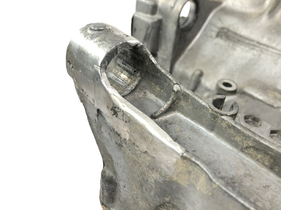 Honda CBR 900 RR Fireblade SC33 [2000] - Engine block crankcase with pistons