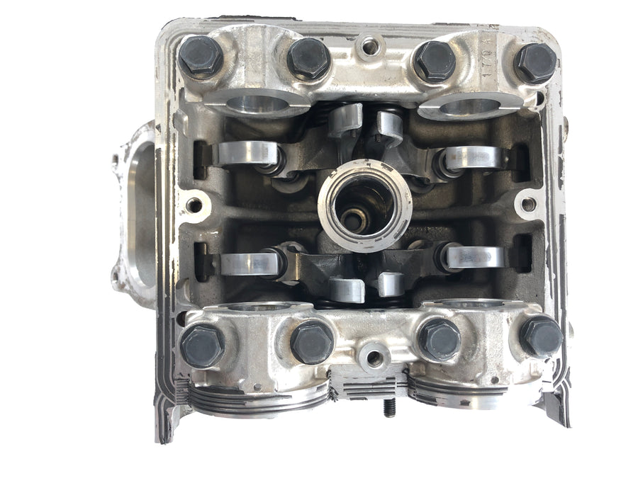 Ducati 1098 S H7 [2009] - cylinder head at the front