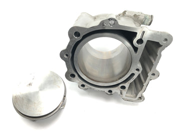 BMW F 650 GS R13 [2000] - cylinder with piston