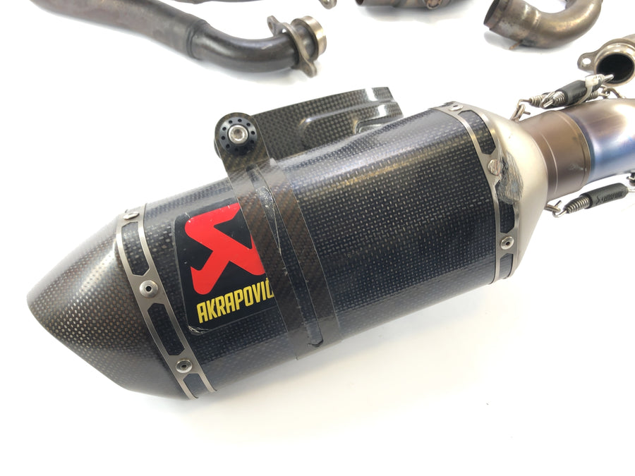 Aprilia RSV4 1000 [2010] - Exhaust system Akrabovic ESD manifold original