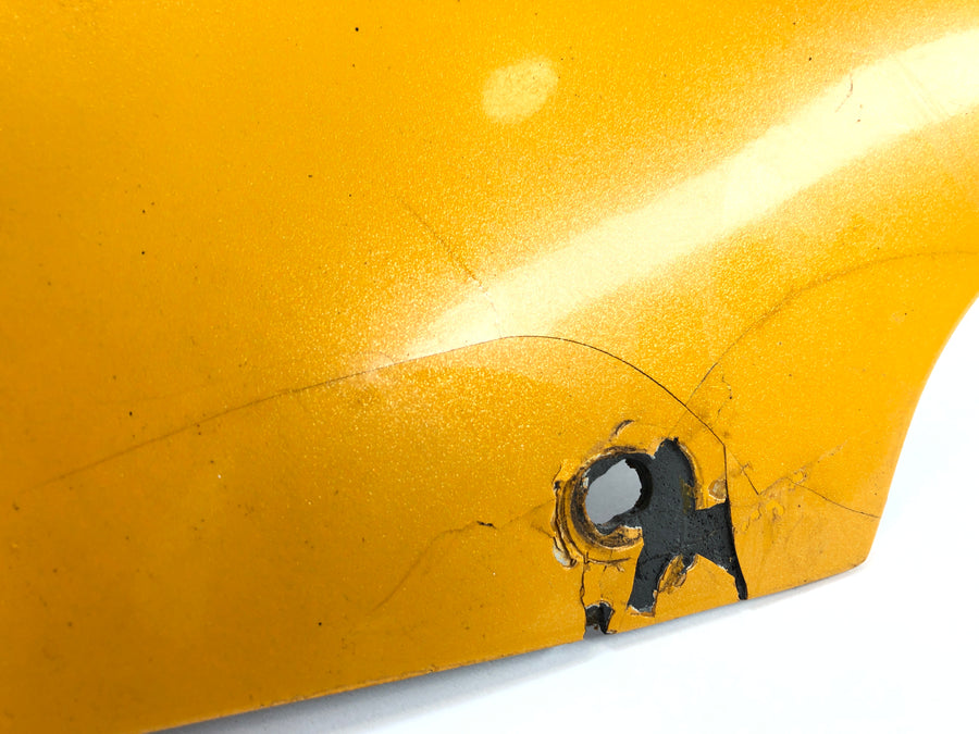Triumph Daytona 955i T595 [1999] - Fairing keel fairing bottom