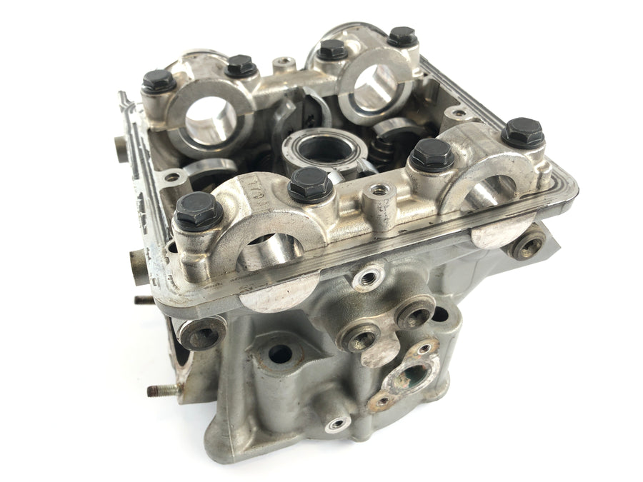 Ducati 1098 S H7 [2009] - cylinder head at the front