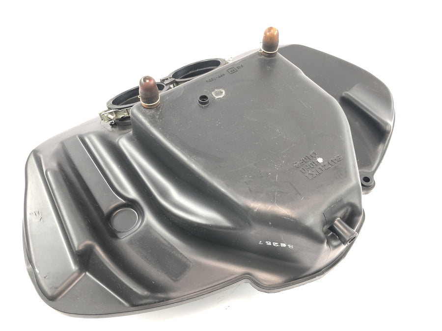 Suzuki Intruder VL 1500 AL [2000] - Air filter box Air filter housing Intake box