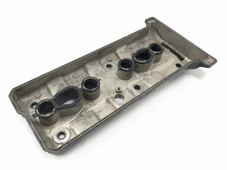 Yamaha YZF R1 RN09 [2003] - Valve lid cylinder head lid
