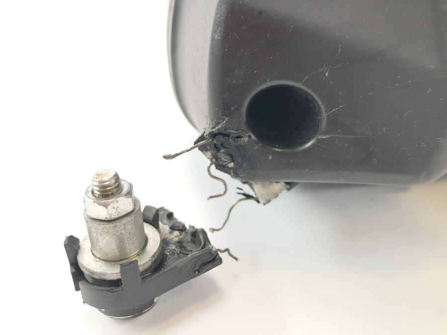 Suzuki VZ 1500 WVCU [2011] - Air filter box airbox air filter housing intake box