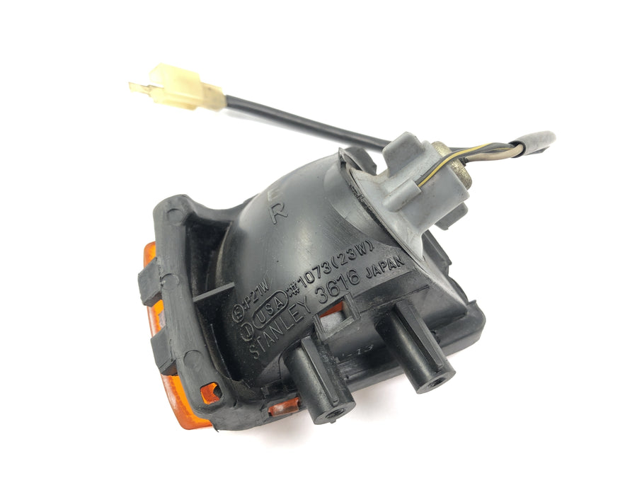 Kawasaki ZX -10 ZXT00B [1990] - turn signal flashing lights.