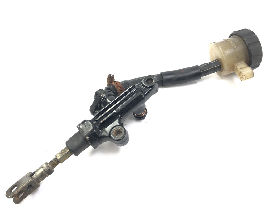 Yamaha RD 350 YPVS 31K [1984] - Rear brake pump