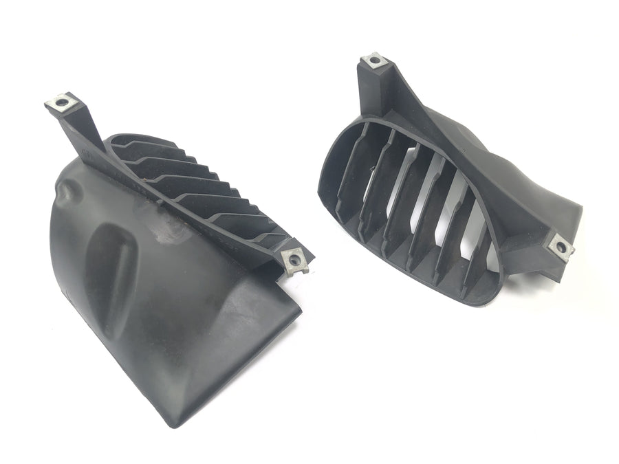 BMW R 1200 CL K30 [2003] - Air guide ventilation grille for oil cooler set