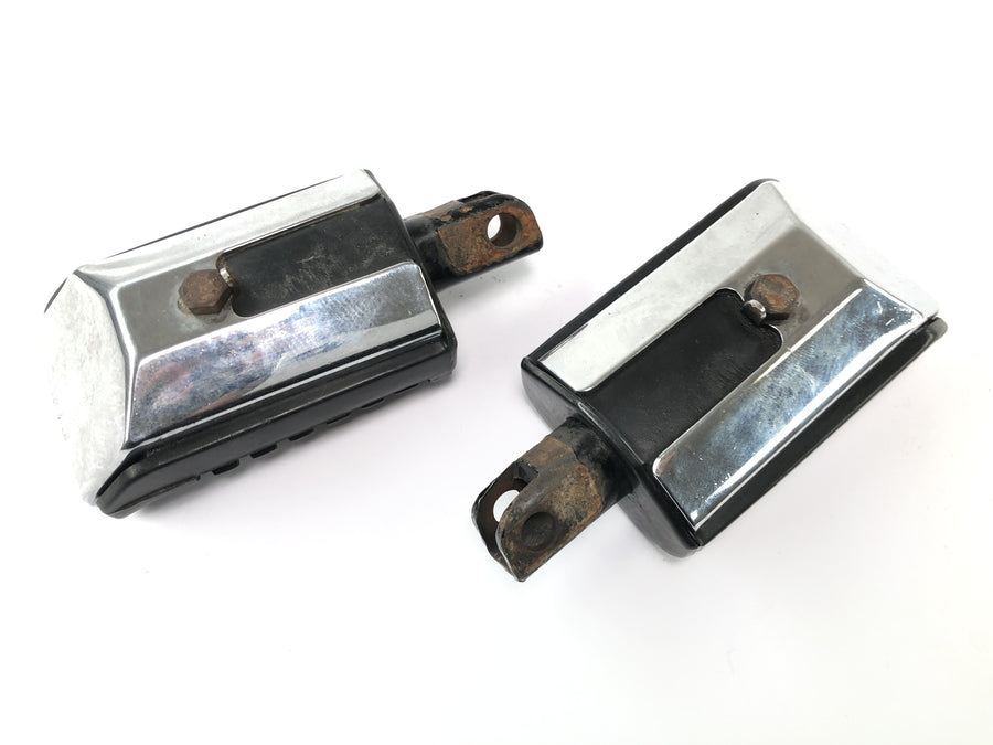 Moto Guzzi California III VY Integrale [1990] - Footrests passenger pillion footrests left and right