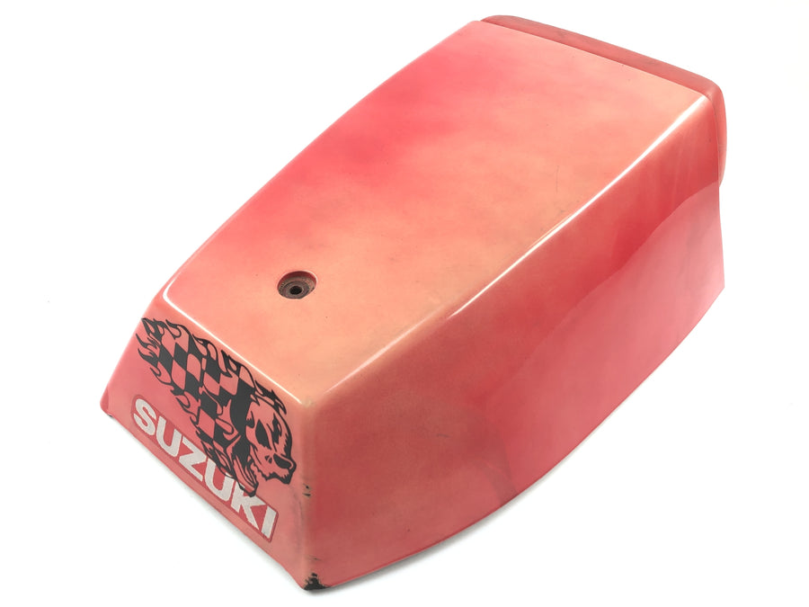 Suzuki GSX R 1100 GV73B [1990] - Socius seat cover at the back