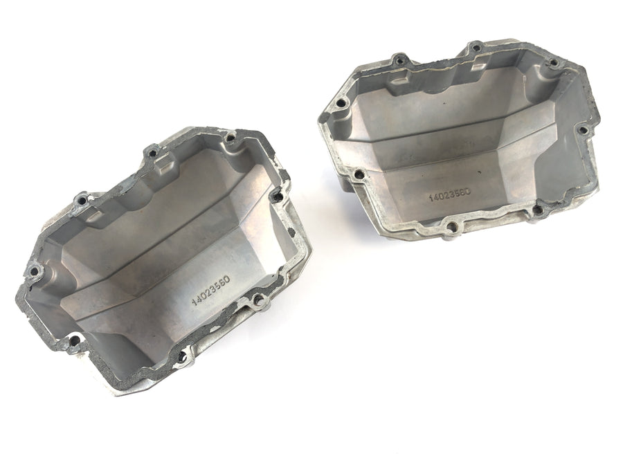 Moto Guzzi 850 Le Mans 3 VF [1986] - valve lid on the right and left