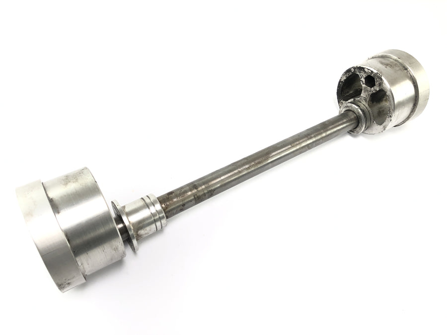 Triumph Daytona 900 T300 [1993] - rear axle axis with an eccentric chain tensioner
