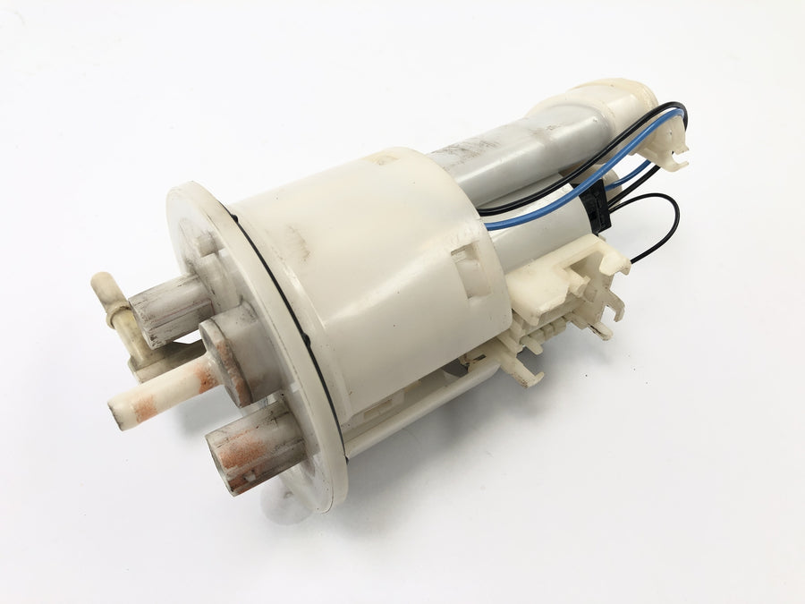 Yamaha YZF R1 RN09 [2003] - Fuel pump petrol pump tank pump