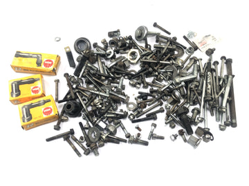 Kawasaki Z 1100 KZZ10A [1984] - residual parts and screws are bundle