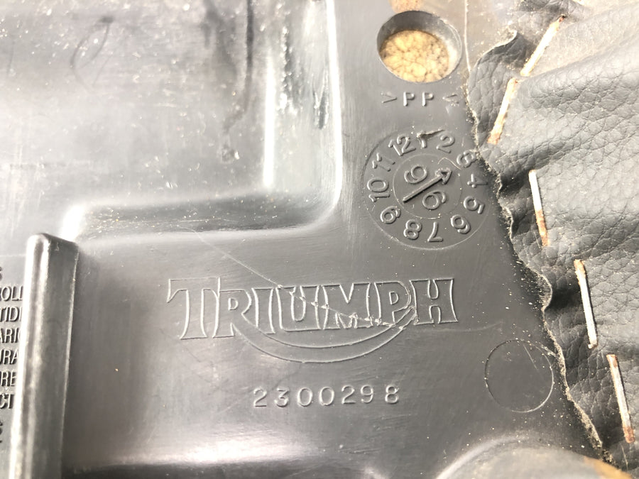 Triumph Adventurer 900 T309RT [1998] - Seat saddle seat pad