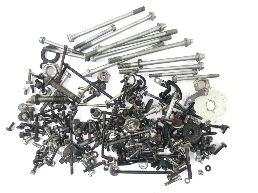 Kawasaki ZX -10 ZXT00B [1990] - screws and residual parts are bundle