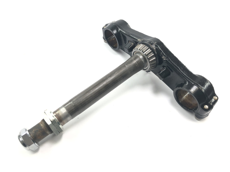 Triumph Tiger 955i 709EN [2003] - lower fork clamp