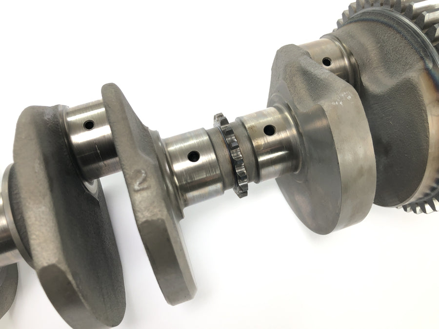 Suzuki GSX R 1100 GU74C [1987] - Crankshaft engine shaft