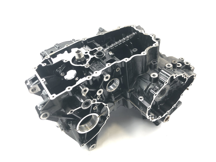 Triumph Tiger 955i 709EN [2003] - Engine block engine housing cylinder block with pistons