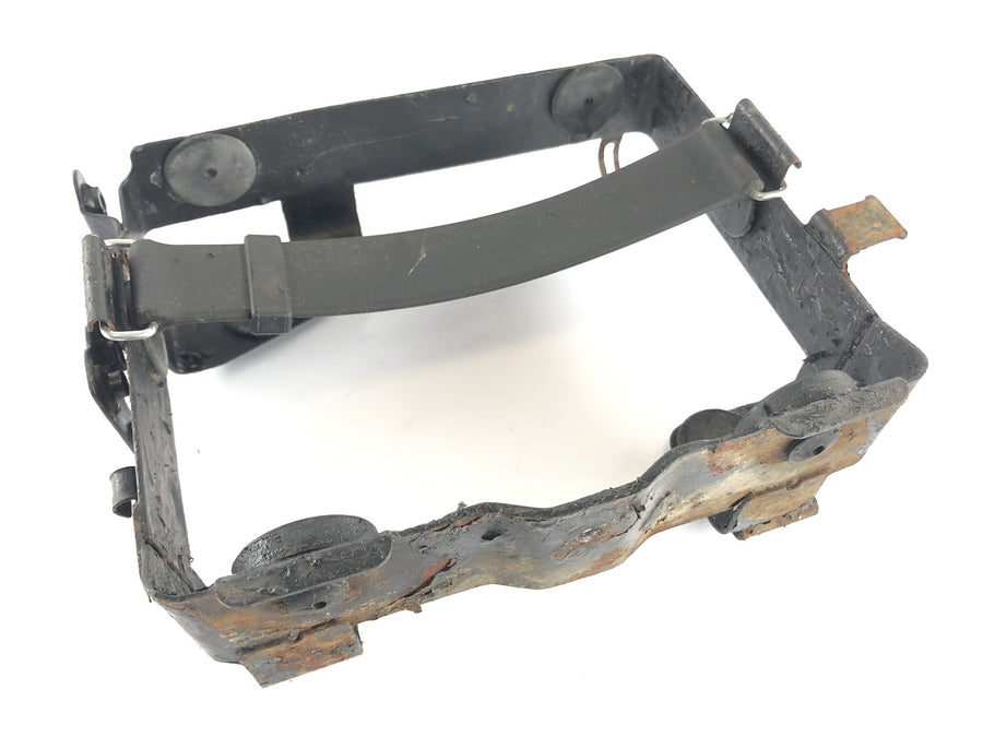 Honda GL 1000 Goldwing GL1 [1977] - Battery compartment battery holder