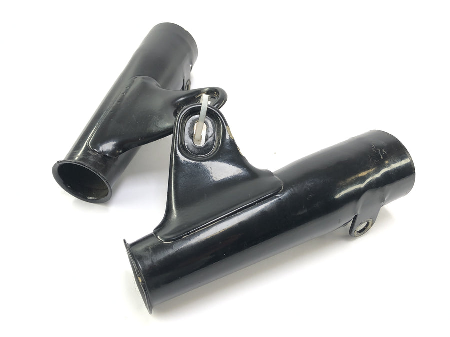 Moto Guzzi V7 Special [1971] - Headlight mount