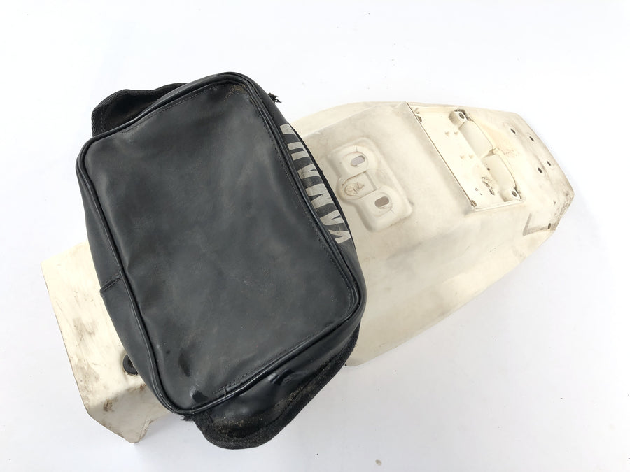 Yamaha TT 600 59X [1986] - fagle wing rear with a tool pocket