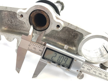 Yamaha DT 125 DE06 [2005] - lower triple clamp - 0