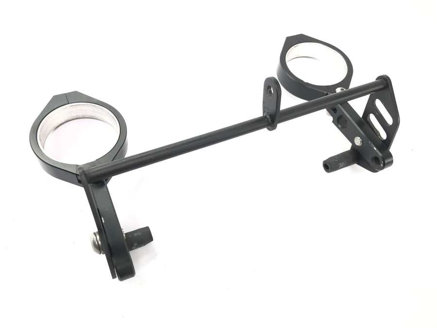 Benelli TNT 1130 [2009] - Headlight bracket lamp holder attachment at the front