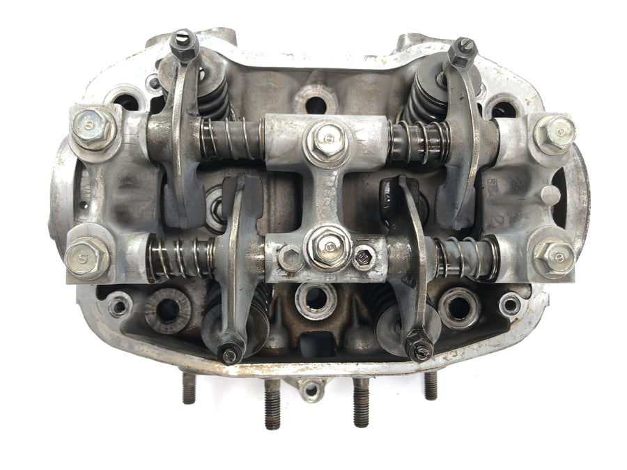 Honda GL 1000 Goldwing GL1 [1978] - cylinder head on the right