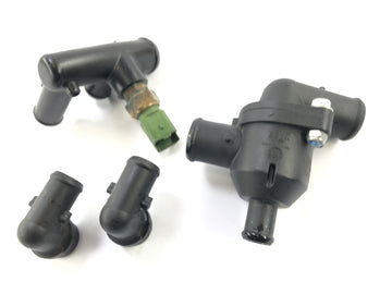 Aprilia RSV4 1000 [2010] - Coolant thermostat