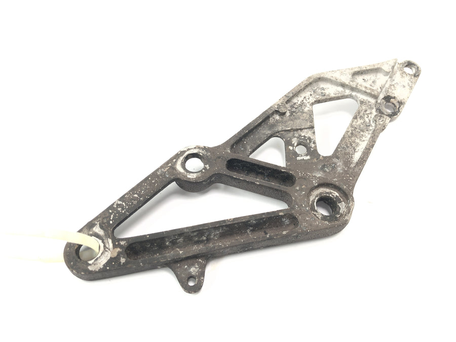 Suzuki GSX-R 1100 W GU75 C [1994] - Footrest plate holder on the right