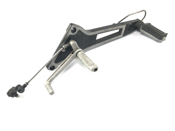 Kawasaki GPZ 1000 RX ZXT00A [1986] - Footrest system on the left with footrests and shift pedal