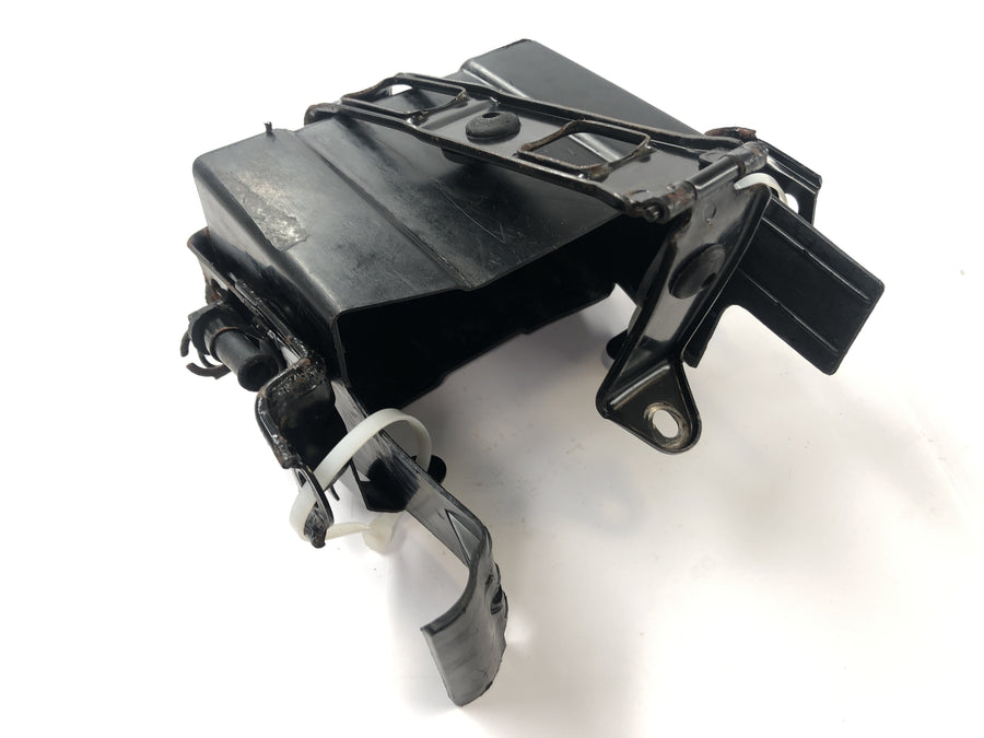 Honda XBR 500 PC15 [1989] - Battery box bracket frame holder battery absorption