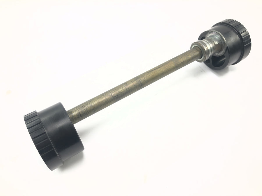Triumph Tiger 955i 709EN [2003] - Axle with eccentric chain tensioner rear axle
