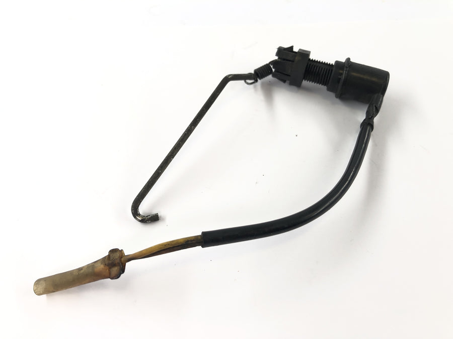 Yamaha FJ 1100 47E [1985] - Brake light switch at the back