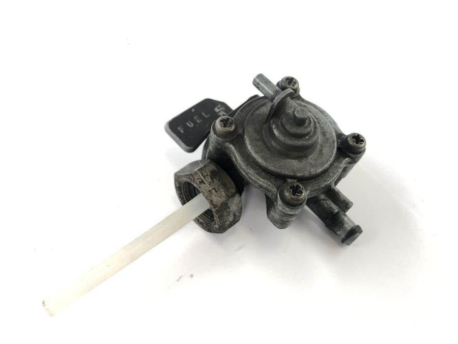 Honda CBX 650 E RC13 [1983] - petrol tap fuel tap petrol valve tank valve