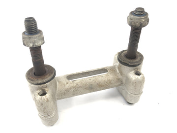 Yamaha TT 600 R DJ01 [1998] - Riser handlebar clamp