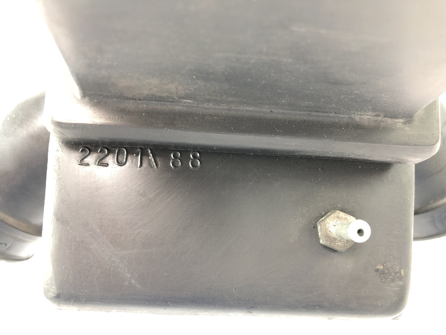 Moto Guzzi California III VY Integrale [1990] - Air filter box airbox housing