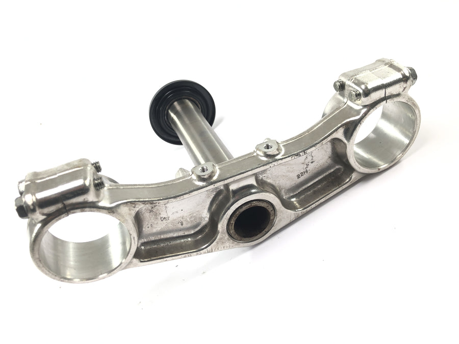 Kawasaki ZXR 400 ZX400L [1992] - lower fork bridge, steering head steering head bridge
