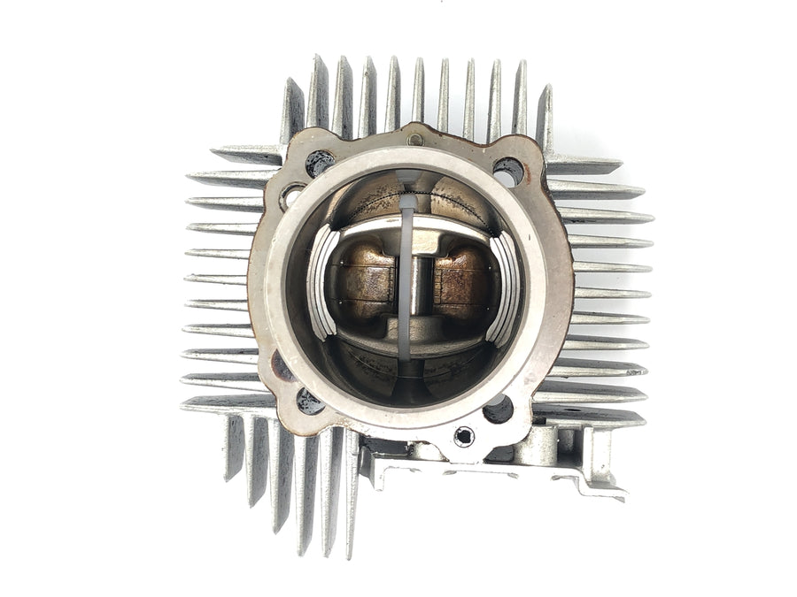 Ducati Monster M600 [1995] - cylinder kit cylinder with pistons lying at the front