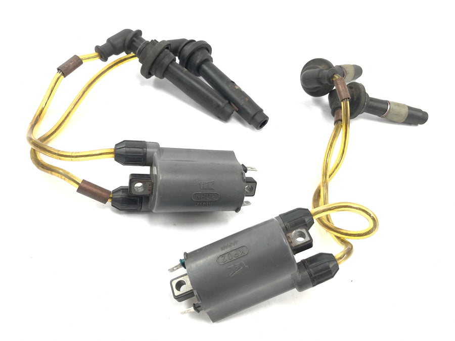 Kawasaki GPZ 1100 ZXT10E [1997] - ignition coil ignition module spark plug plug sentence