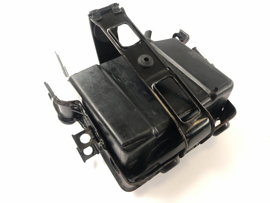 Honda XBR 500 PC15 [1989] - Battery box bracket frame holder battery absorption