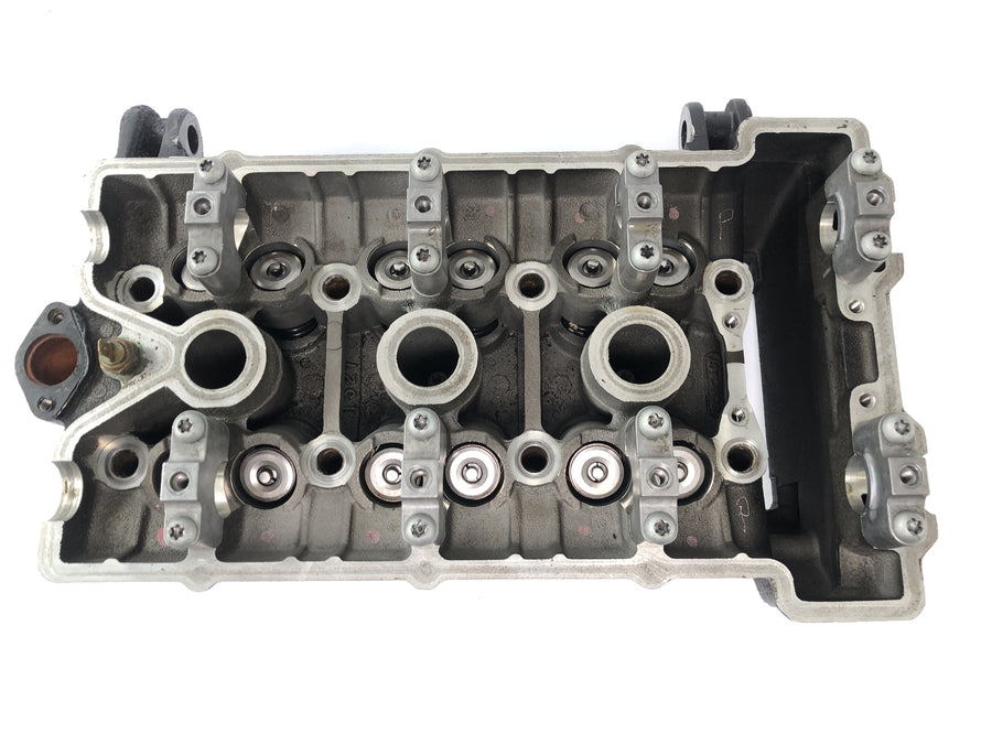 Triumph Daytona 900 T300 [1996] - Cylinder head valve head