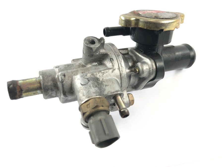 Honda VTX 1800 SC46 [2004] - Thermostat cooling water distributor coolant connection