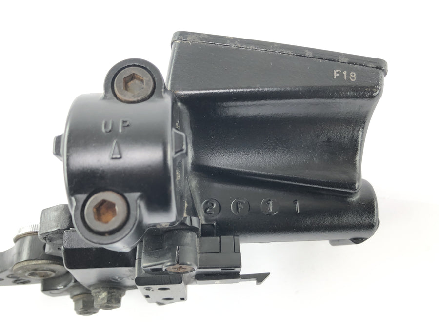 Triumph Daytona 900 T300 [1993] - coupling pump coupling lever