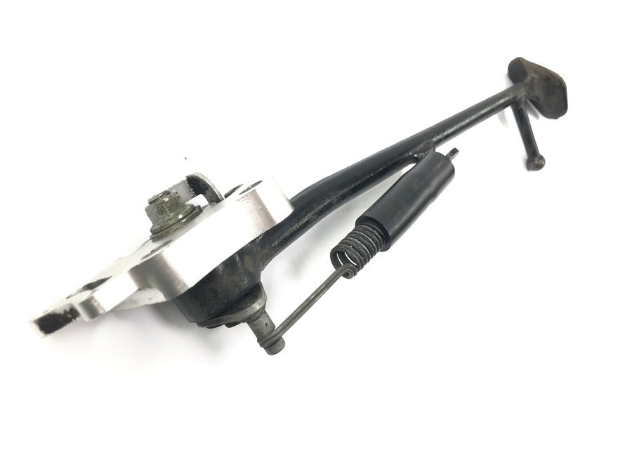 Yamaha YZF R1 RN04 [2001] - Side stand side support with holder and spring